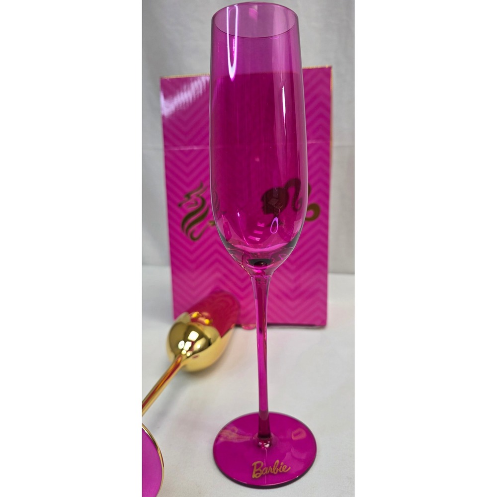 Barbie x Dragon Glassware Champagne Flutes Set of 2 Gold and Pink LimitedEdition - Picture 7 of 16